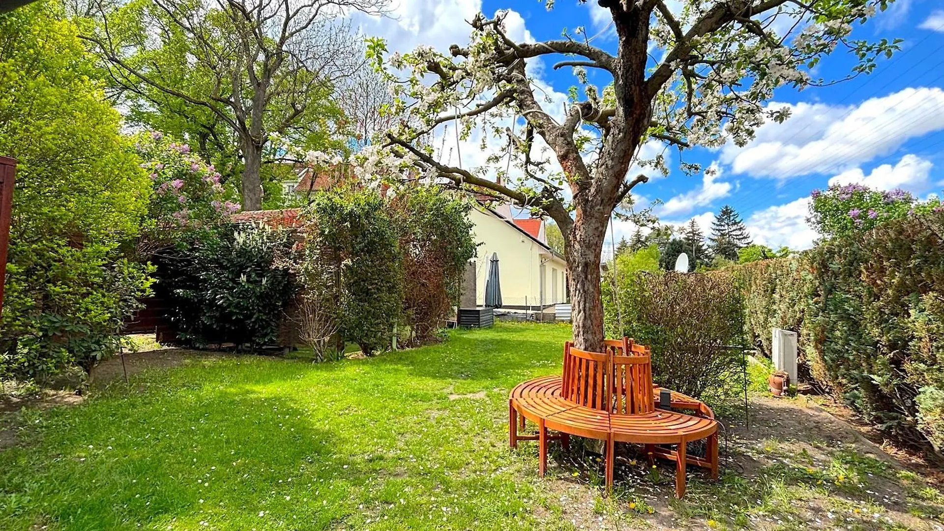 Apartment Berlin | Garden, Terrace, Nature location